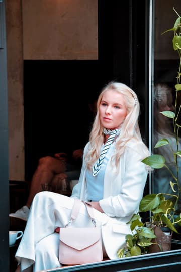 Lifestyle Photoshoot at My Little Melbourne Cafe in Budapest