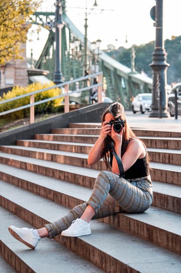 Meet Malu, inspiring Brazilian content creator in Budapest