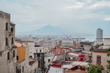 Napoli, terra da amiga genial