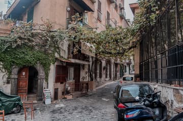 Napoli, terra da amiga genial