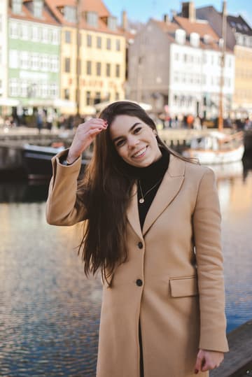 Vintage photography vibes with Anna in Copenhagen