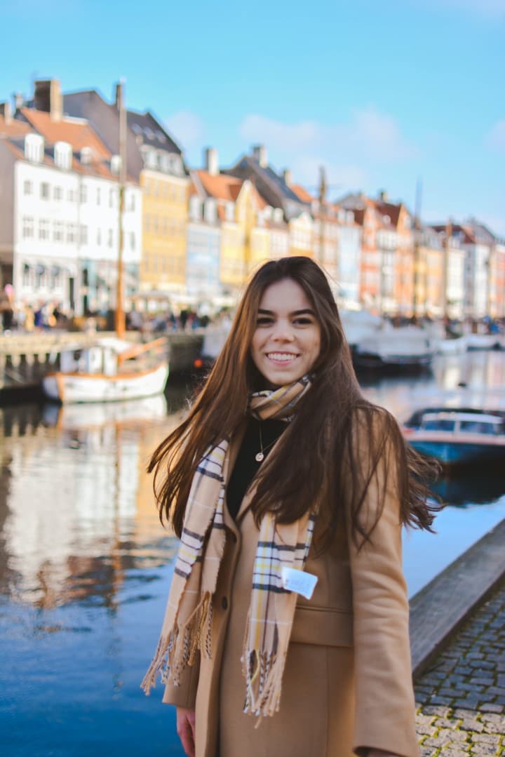Vintage photography vibes with Anna in Copenhagen