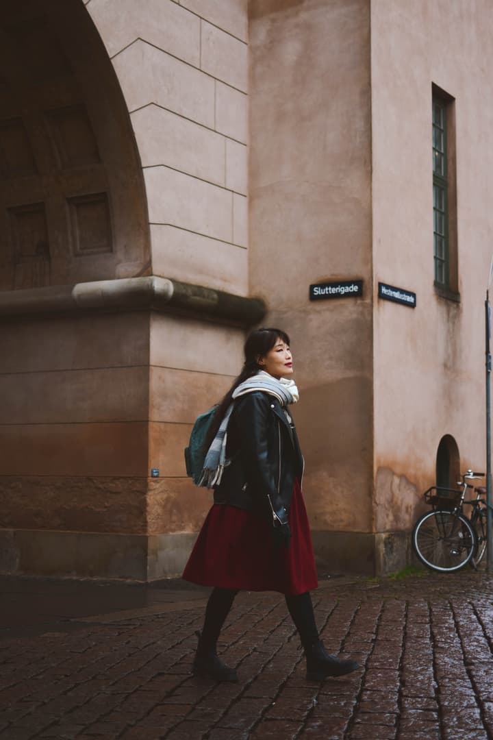 Korean beauty with Siân, a solo traveler