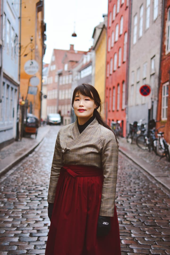 Korean beauty with Siân, a solo traveler