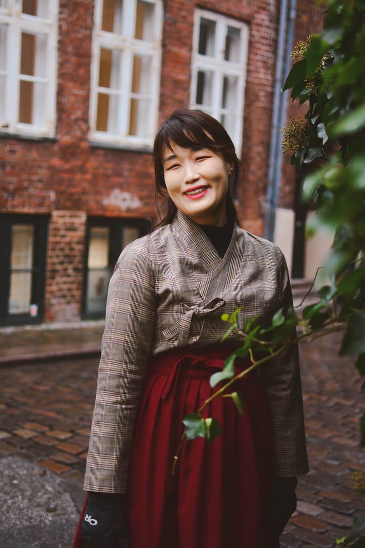 Korean beauty with Siân, a solo traveler
