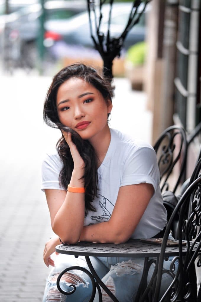 Photoshooting Aminaa, Mongolian girl living in Budapest
