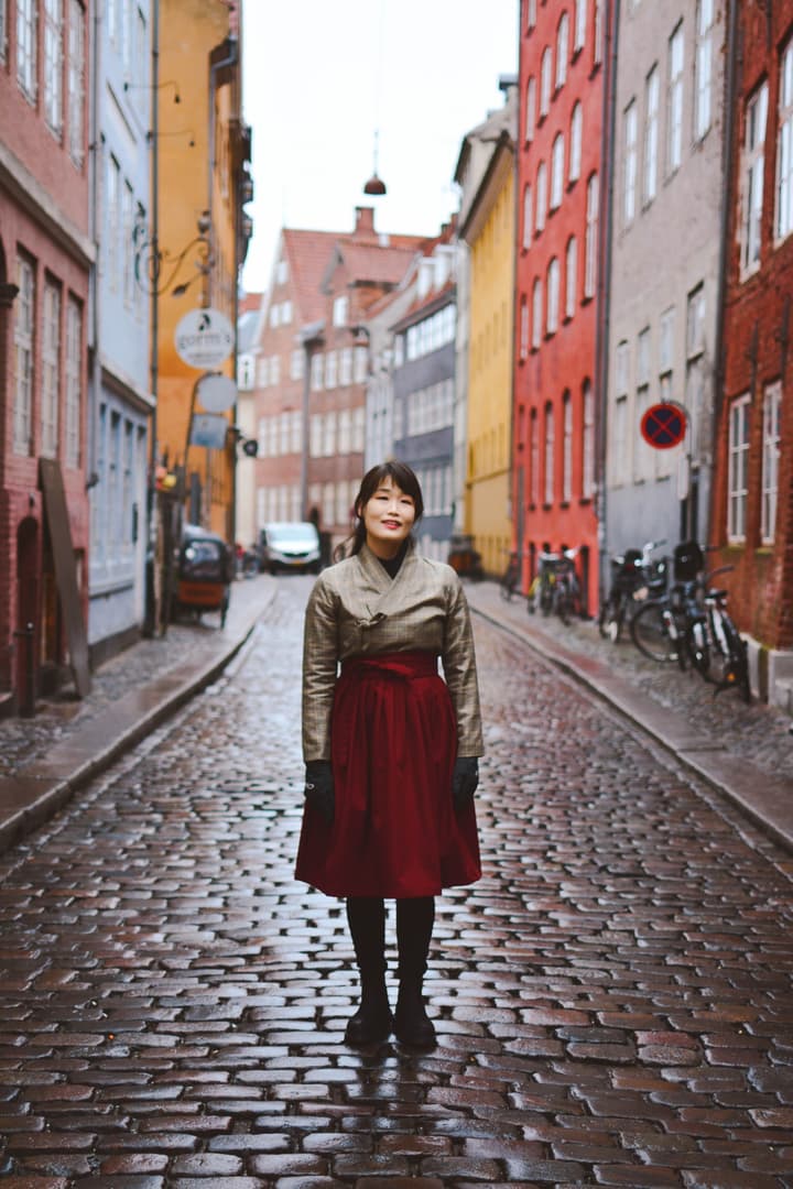 Korean beauty with Siân, a solo traveler